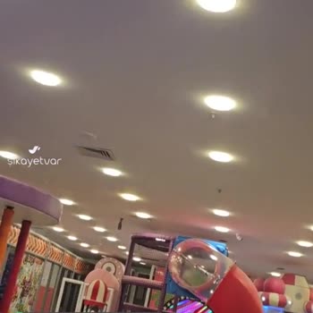 Playland Spot Işık Rahatsızlığı