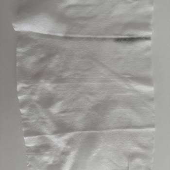 Küflü Islak Mendil Ve Mağaza Gitme Zorunluluğu Nedeniyle Yeni Ürün Talebi