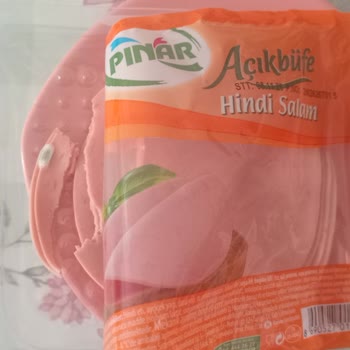 Küflü Hindi Salamı Satışta Tespit Edildi