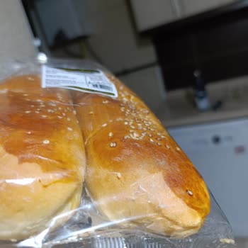 Küflü Ekmekler Sağlık Riski Oluşturuyor Ve Migros’tan Açıklama Bekleniyor