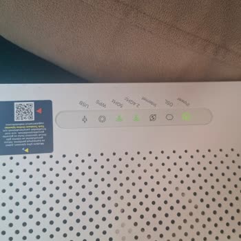 Üç Aylık İnternet Kesintisi Ve Tehlikeli Kablolara Karşı İade Ve Yenileme Talebi