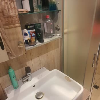 Kale Klozet Kapağında Üretim Hatası Nedeniyle Kırılma Ve Çürüme
