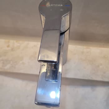 Artema Fold S Lavabo Bataryalarında Nikelaj Ve Lekelenme Sorunu