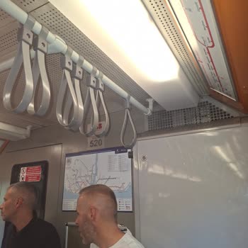 Klima Çalışmayan Metro Vagonları Yolculuğu İşkenceye Dönüştürüyor