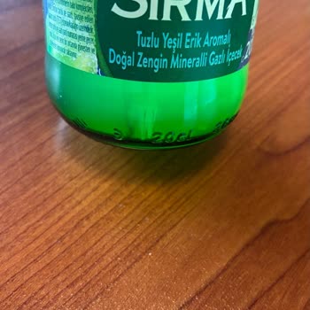 Şişenin Dibinde Küfe Benzer Bir Oluşum Fark Ettim