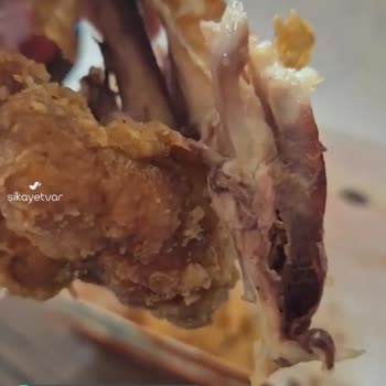 Popeyes Tavuk Aşırı Derecede Kötü Kokuyor, Tadı Bozuk!