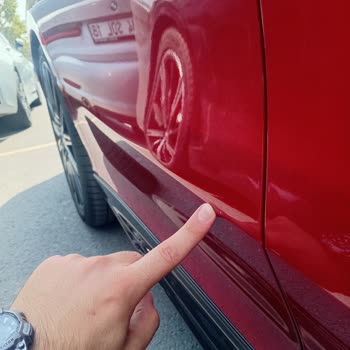 Mercedes CLA 220 12V and Drivetrain Errors Before 100 km