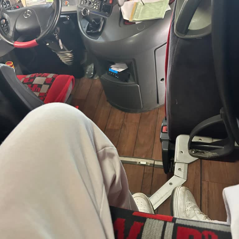 İsparta Petrol Turizm Seferinde 1.5 Saat Gecikme Ve Söz Verilen Hizmetlerin Sunulmaması