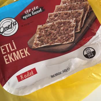 Etli Ekmekte Beyaz İç Malzeme Ve Sert Pide: Ürün Kalitesi Ve İade Talebi