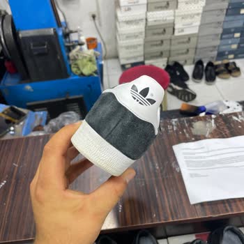 Adidas Gazelle Ayakkabıda Hızlı Renk Solması Ve Mağaza Reddi