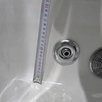 Yanıltıcı Ölçüler Ve Eksik Jakuzi, Geciken Teslimat Ve Saygısız Müşteri Hizmeti