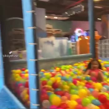 Playland Çözümsüzlük Ve Baştan Savma