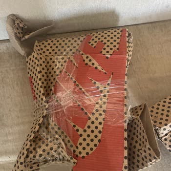 Yanlış Ayakkabı Gönderimi Ve Cevapsız Müşteri Desteği