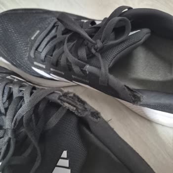Adidas Ayakkabının Bir Ayda Deforme Olması Ve İade Reddi