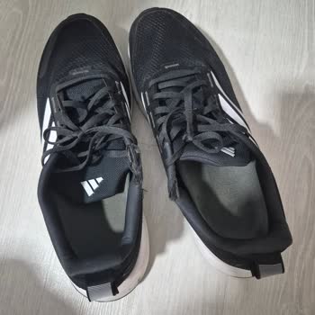 Adidas Ayakkabının Bir Ayda Deforme Olması Ve İade Reddi