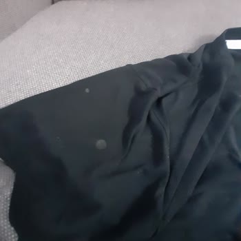 Asperox Lavabo Açıcı Jelinin Kıyafetlerimde Bıraktığı Kalıcı Lekeler Ve Şikayetime Cevap Almama