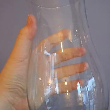 Çiçek Sepeti Yanıltıcı Ürün Açıklaması Nedeniyle Paşabahçe Vazo Yerine Kalitesiz Cam Vazo Gönderdi