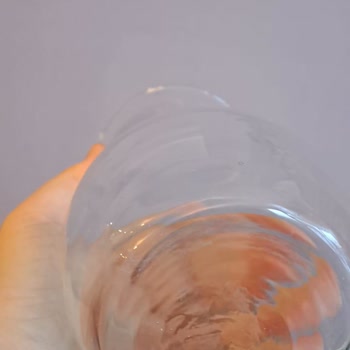 Çiçek Sepeti Yanıltıcı Ürün Açıklaması Nedeniyle Paşabahçe Vazo Yerine Kalitesiz Cam Vazo Gönderdi