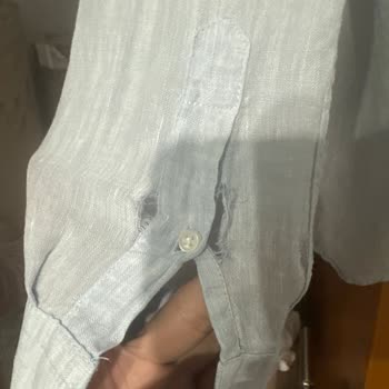 Mavi Gömlek Ve Tişörtte Kalite Sorunu: Şekil Kaybı Ve Yırtılma