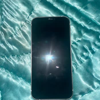 Yenilenmiş Iphone 12'de Sürekli Arıza Ve Haksız 23 Bin TL Değişim Ücreti