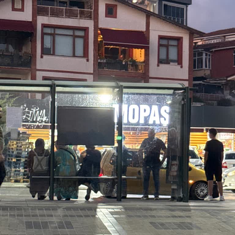 Kasiyerin Göz Teması Kurmadan Kasayı Terk Etmesi Müşteri Memnuniyetini Zedeledi