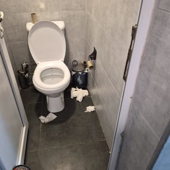 Muup Resort Çeşme'de Hijyen Sorunu Ve Jolly Tur’un Cevapsızlığı