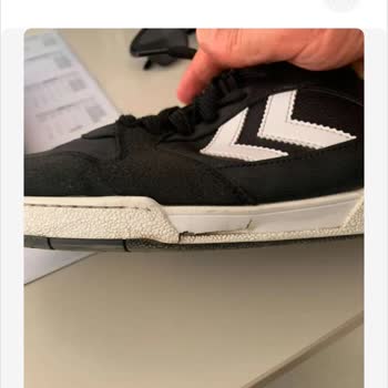 Hummel Ayakkabım Tabanda Yırtıldı Ve İade Süreci Cevapsız