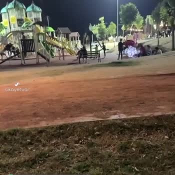 Yeşilyurt Belediyesi Parkta Çocuklar İçin Büyük Tehlike