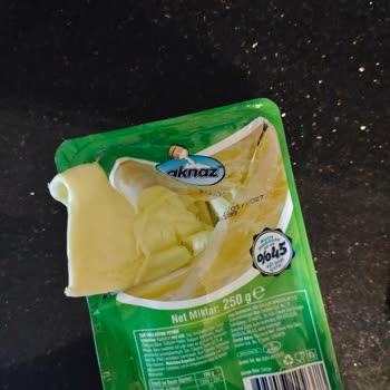 Ambalajı Çeçil Peyniri Gösterirken İçinde Kaşar Peyniri Çıktı, Tüketiciyi Yanıltıyor