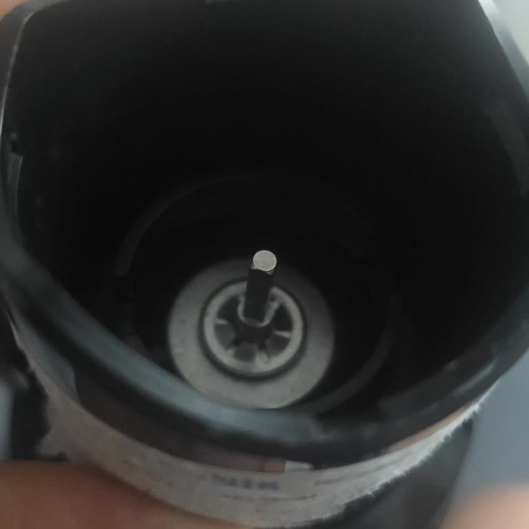 Doğrayıcı Motor Bağlantı Parçasının Kırılması Ve Ücretsiz Garanti Talebi