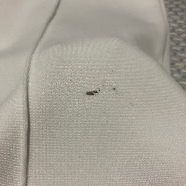 Pantolonlarım İki Yıkamada Bozuldu Ve Mağaza Çözüm Sunmadı