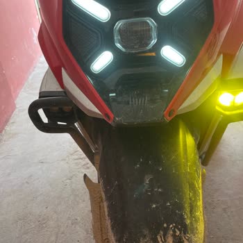 Sis Farı Patlaması Ve Yetkili Servisin Çözüm Üretmemesi