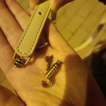 Levidor Çanta Kulpları Kırıldı, Garanti Kapsamında Onarım Veya İade Talebi
