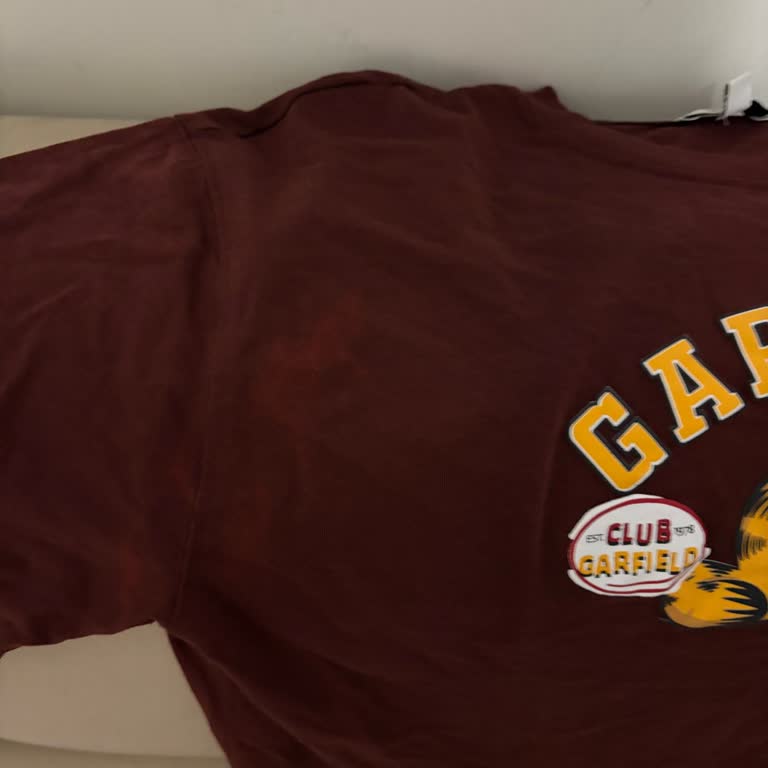 Garfield Baskılı Tişörtte Erken Renk Kaybı Ve Kalite Şikayeti