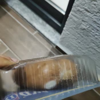 Küflü Sucuk Satışı Müşterinin Sağlığını Tehdit Ediyor