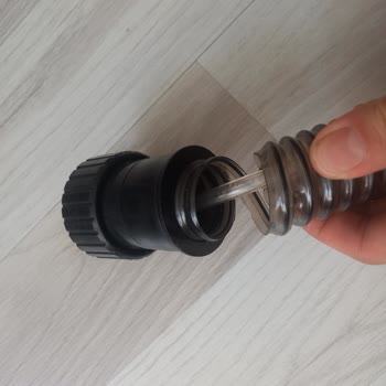 Kırılan Hortum İçin Kiwi4325 Garanti Servisi Talebi