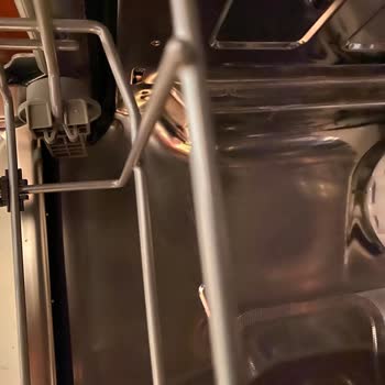 Paslanmaz Çelik Bulaşık Makinesinde Pas Ve Garanti Sürecinde Haksız Servis Kararı