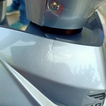 Bakım Sonrası Aracın Kendiliğinden Hareket Etmesi Ve Panel Çatlakları İçin Ücret İadesi Talebi