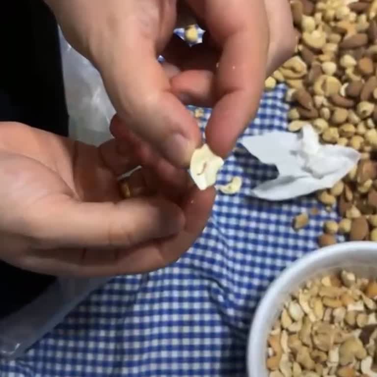 Kuruhal Gıda Düğün İkramlıkları Kurtlanmıştı