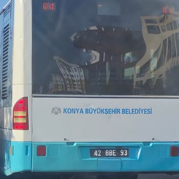 Tehlikeli Otobüs Sürüşü Ve Fotoğraf Çekme Engellemesi