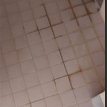 Özbudak Termal Otel'de Temizlik İhmali Ve Bakteriyel Havuz Nedeniyle Ayak Mantarı