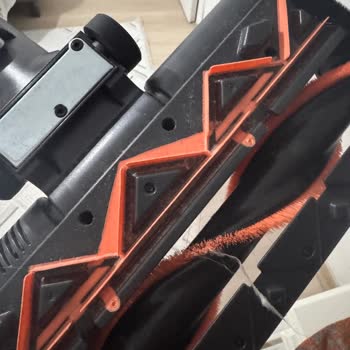 Kirli Ve Çalışmayan Philips 6000 Süpürge, Şarj Ve İade Sorunları