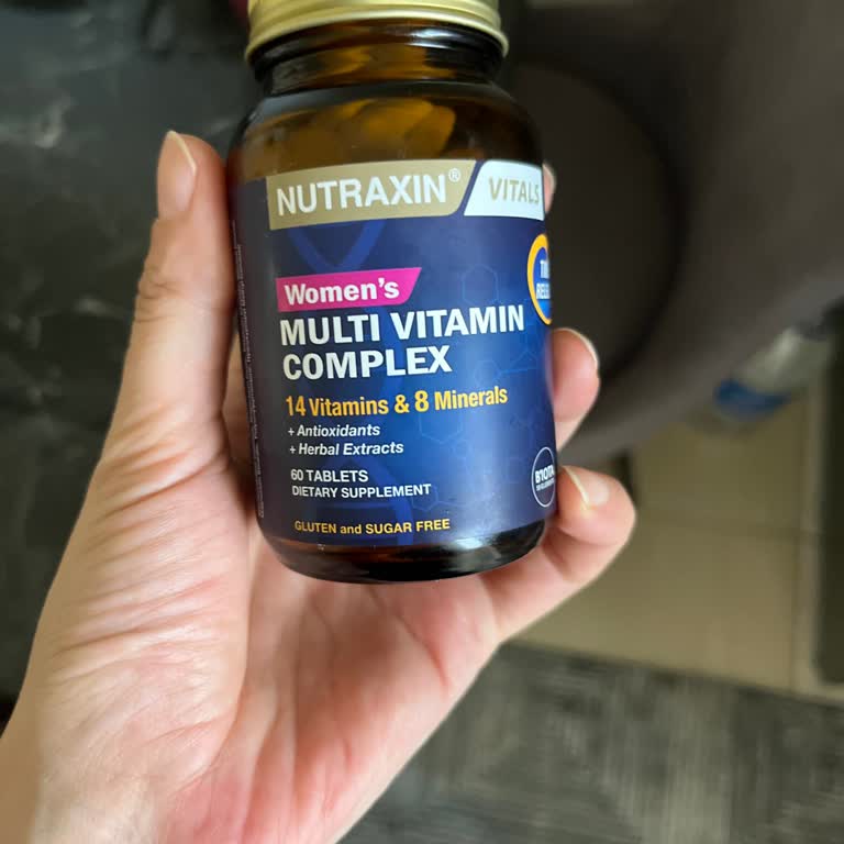 Nutraxin Kadın Multivitamini Kullanımından Sonra Şiddetli Yan Etkiler Yaşadım