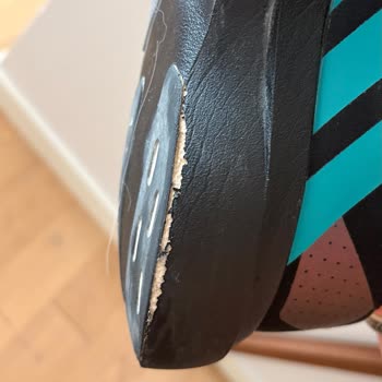 Erken Aşınan Adidas Koşu Ayakkabısı Ve Hepsiburada’nın Cevapsız Tutumu