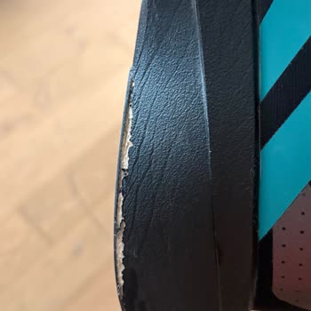 Erken Aşınan Adidas Koşu Ayakkabısı Ve Hepsiburada’nın Cevapsız Tutumu