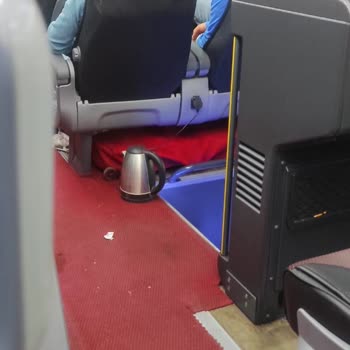 Enver Geçgel Turizm Elektrikli Su Isıtıcısı Orta Kapıda Yolcu Güvenliğini Tehlikeye Atıyor