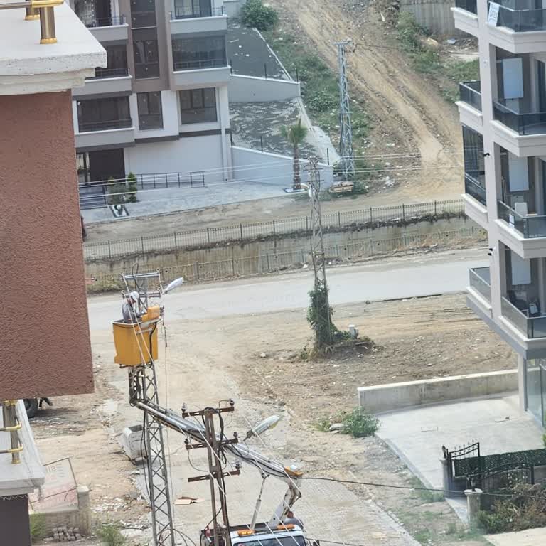 YEDAŞ Kaynaklı Planlı Bildirimsiz Elektrik Kesintileri Bölgeyi Mağdur Ediyor