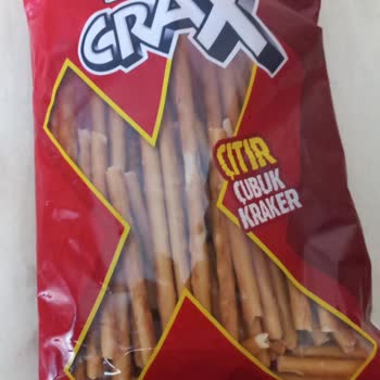 Eti Çubuk Kraker Nemli Ve Bayat, Son Tüketim Tarihi Henüz Geçmemiş