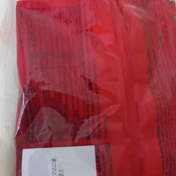 Eti Çubuk Kraker Nemli Ve Bayat, Son Tüketim Tarihi Henüz Geçmemiş