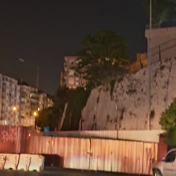 İnönü Caddesi Üçyol Meydan’da Çalışmayan Sokak Lambaları Güvenliği Tehlikeye Atıyor